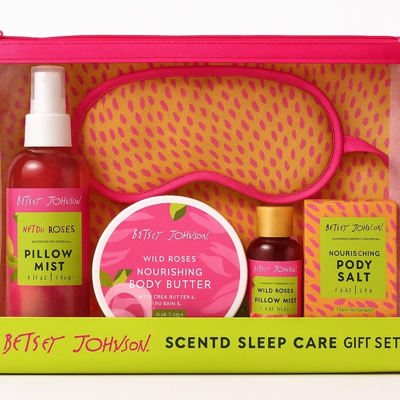 NIB 4pc BETSEY JOHNSON Scented Sleep Care Gift Set Vivid Roses Mist Butter Mask - Picture 1 of 6